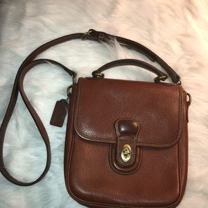 Vtg Coach shoulder crossbody Brown tan handbag.